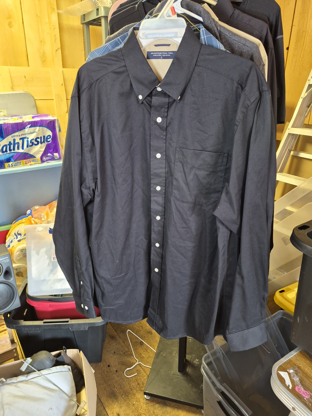 Men's Black Button-Down Casual Shirt with Pocket Bin 52
